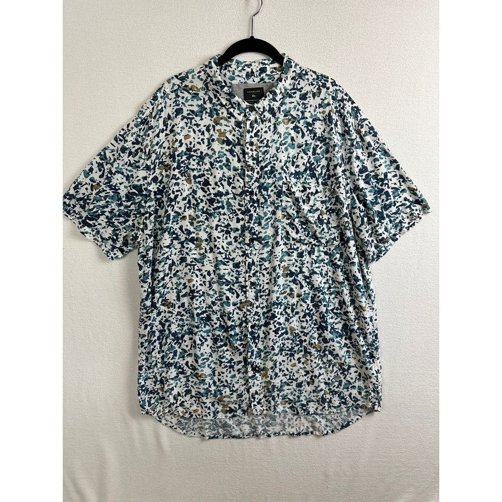 Quicksilver Button Up Men's 2XL Short Sleeve‎ Modern Fit